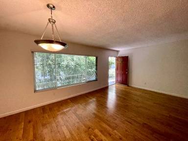 Main picture of 1403 N Alta Vista Blvd