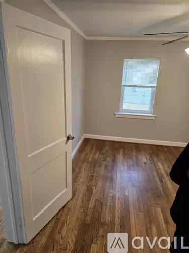 Main picture of 3300 Killam Ave