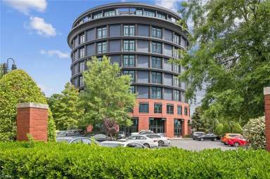 Main picture of Saint Pauls Blvd, 412 #609 - 1