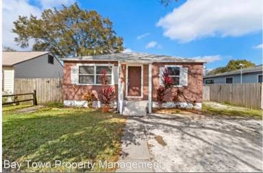 Main picture of 3305 56th Ave N
