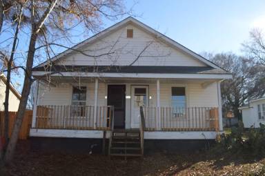 Main picture of 212 Wilson St