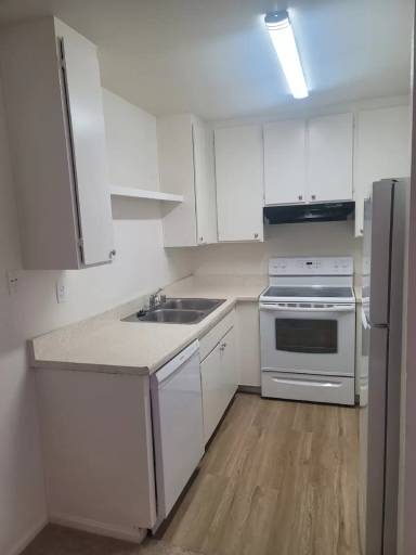 Main picture of 10002 San Juan St