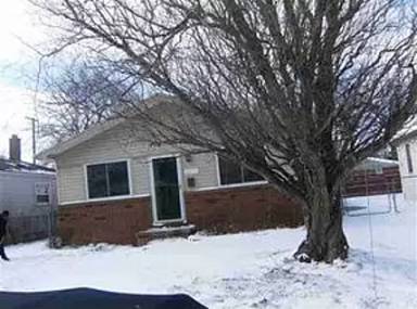Main picture of 22771 Piper Ave