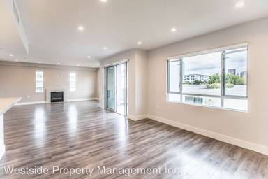 Main picture of 1326 S Centinela Ave