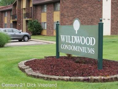 Main picture of 7008 Wildwood Cir