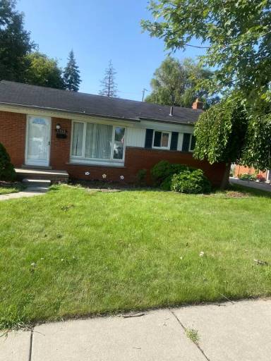 Main picture of 11902 Engleman Rd