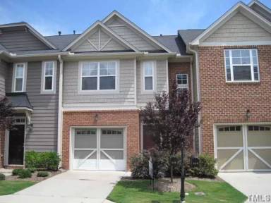 Main picture of 606 Carlton Commons Ln