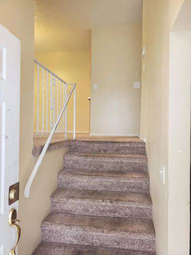 Main picture of 105 E Courtland Ave