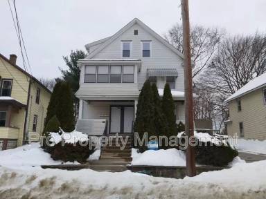 Main picture of 205 Hawkins St