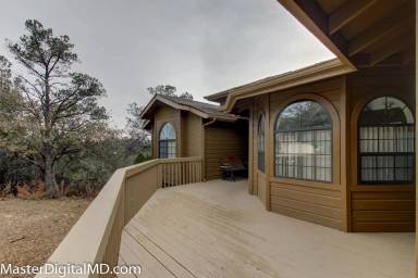 Main picture of 4891 Butterfly Dr