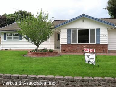 Main picture of 1717 Meadowlark Dr NE