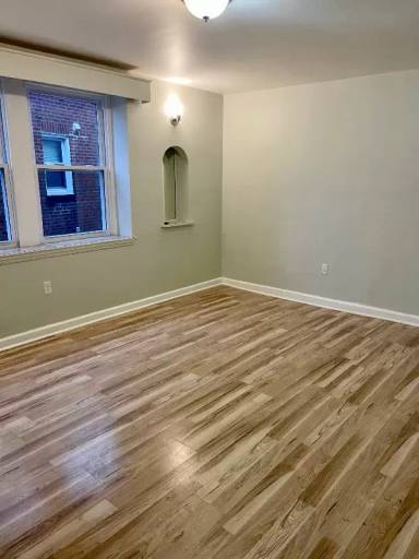 Main picture of 3239 Teesdale St