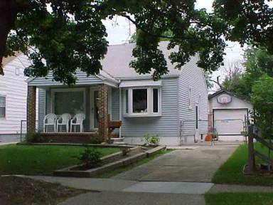 Main picture of 219 S Wilson Ave