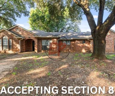 Main picture of 412 Meadow Mountain Dr