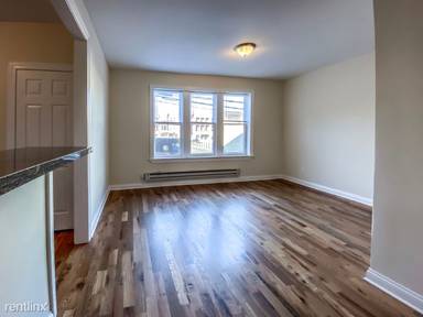 Main picture of 3943 N Janssen Ave