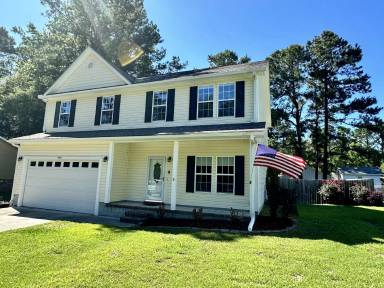 Main picture of 999 Sandridge Rd