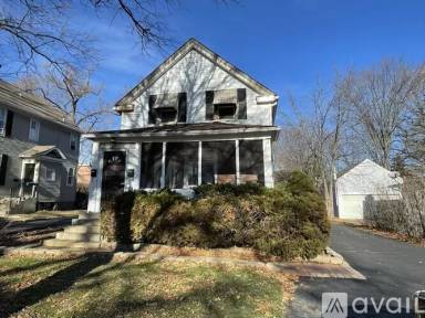 Main picture of 310 Noble Ave