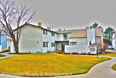 Main picture of Glendon Way Condos