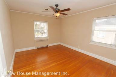 Main picture of 1104 W Friendly Ave