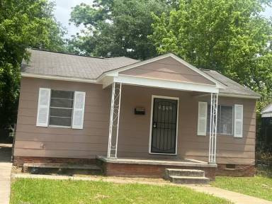 Main picture of 3422 Redmond Ave
