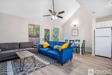 Main picture of 6180 Field Stone Dr