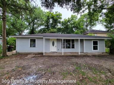 Main picture of 4914 Higgins St