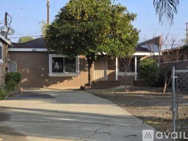 Main picture of 203 E Park St