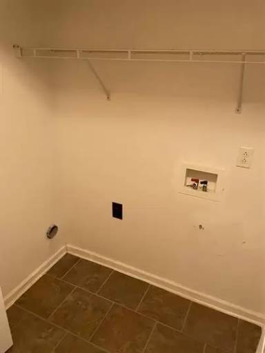 Main picture of 124 Gooding Dr