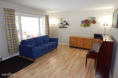Main picture of 381 Cedar Ln