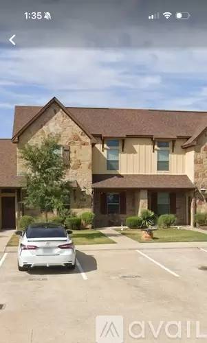 Main picture of 3218 Travis Cole Ave
