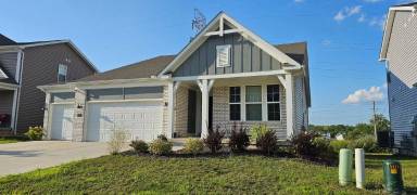 Main picture of 241 Dell View Dr