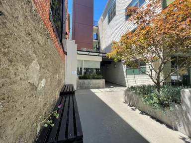 Main picture of 868 Minnesota St