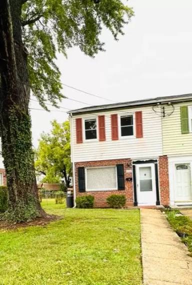 Main picture of 2252 Roanoke Dr