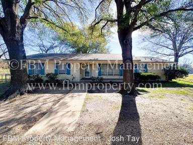 Main picture of 1501 E Ennis Ave
