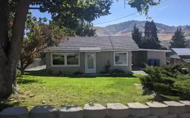 Main picture of 416 E Eli Ave