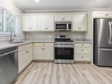 Main picture of 820 Peyton Dr