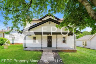 Main picture of 1205 S Elm St