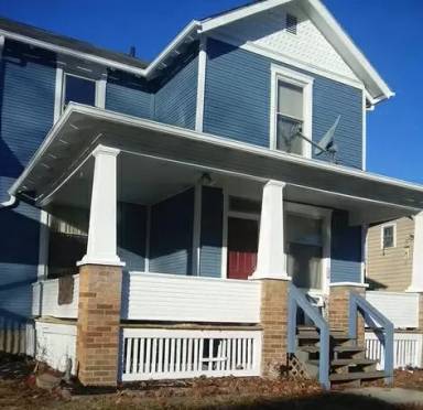 Main picture of 465 S Harris Ave