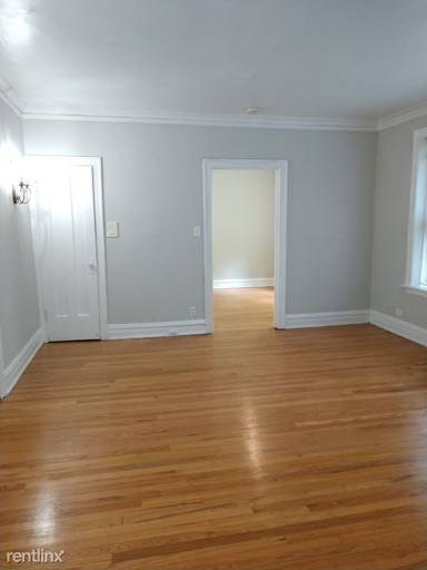 Main picture of 1525 W Estes Ave