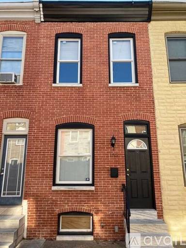 Main picture of 103 N Streeper St