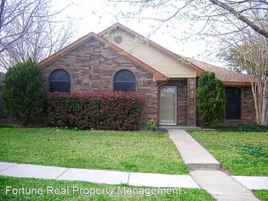 Main picture of 4812 Cable Dr