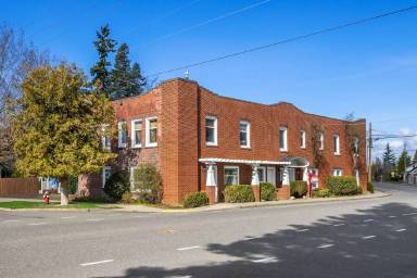 Main picture of 2603 Elm St