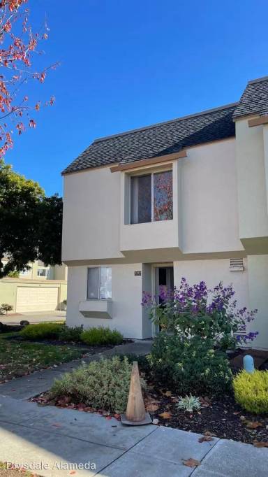 Main picture of 1010 Verdemar Dr