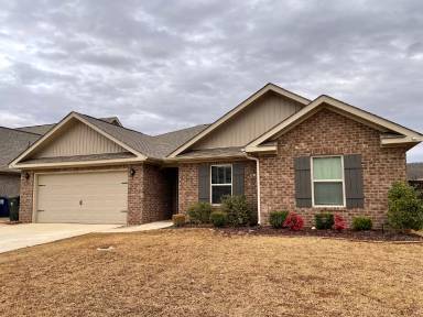 Main picture of 277 Fenrose Dr