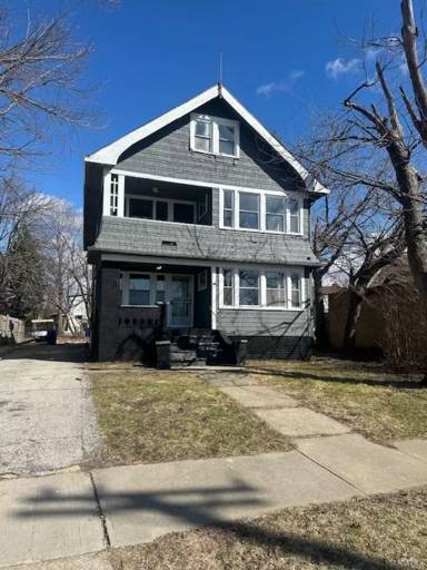 Main picture of 1149 E 177th St