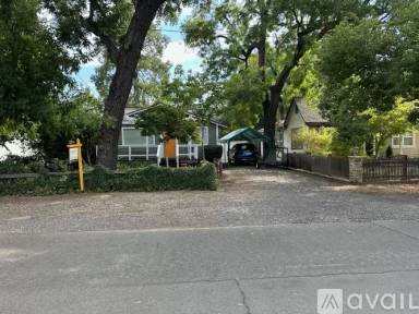Main picture of 1540 Spruce Ave