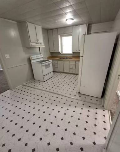 Main picture of 501 S Maryland St