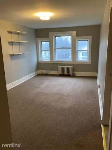 Main picture of 351 Maple Ave