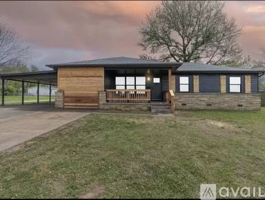 Main picture of 403 S 5th Pl
