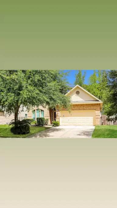 Main picture of 1051 Casting Springs Way